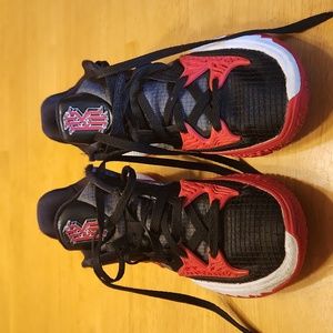 listing-status-banner